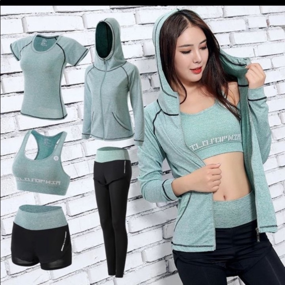 Women's Workout Clothes Set of 5 Exercise Athletic Outfit Size XLarge